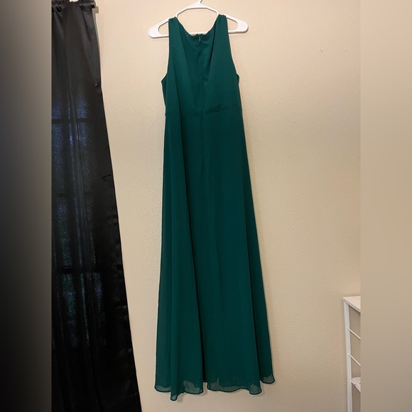 Ever Pretty Green Embellished Sleeveless V-Neck Maxi Gown - Picture 2 of 4